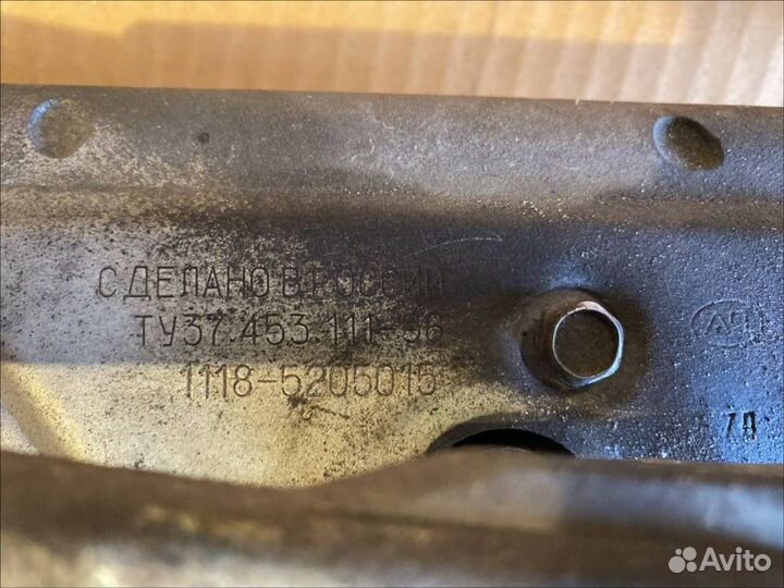 Трапеция стеклоочистителей LADA Kalina