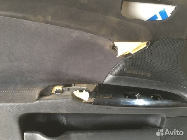 Обивка передней двери лев. lexus IS350 3.5 ат седа