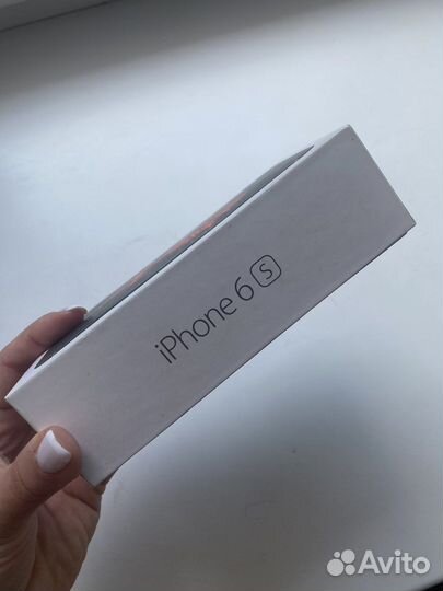 Коробка от iPhone 6s