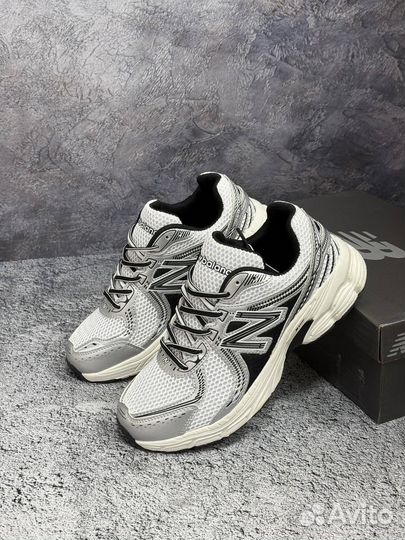 Кроссовки new balance 860