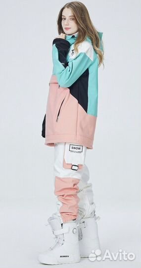Женский сноубордический костюм 42 размера