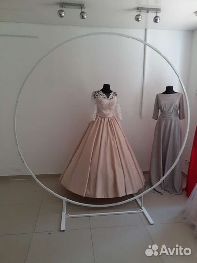 Декорации для свадьбы, круг, фотозона, стойка