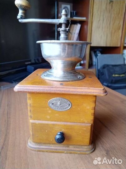 Механическая кофемолка «Mutzig-Framont» (Эльзас)