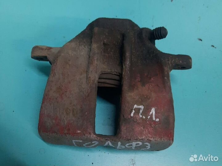 Суппорт передний Volkswagen golf 3