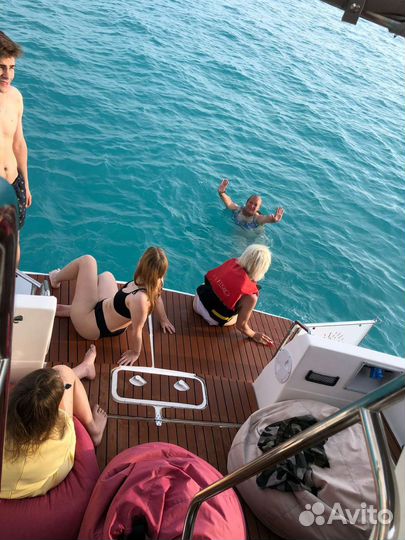 Аренда яхты Travel