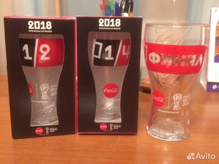 Стаканы кока кола