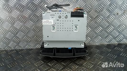 Магнитола mercedes benz C-class W204 (ZNP13I401)