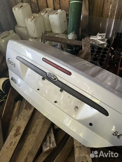 Крышка багажника ford focus 1 седан