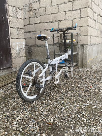 Велосипед BMW