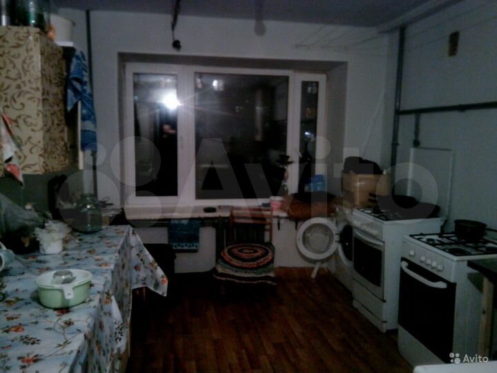 Комната 15 м² в 6-к., 3/5 эт.