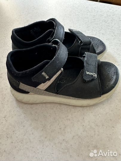 Сандалии ecco 25