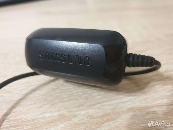 Зарядное устройство для телефона Samsung