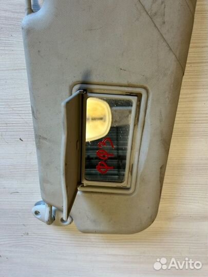 Козырек солнцезащитный левый Ford Focus 3