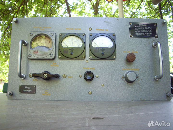 Радиостанция Р-140. Блок регулировок