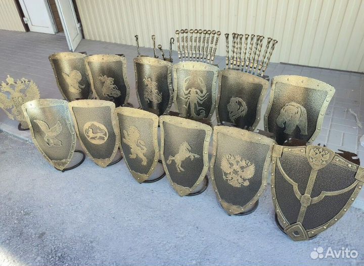 Щит подарочный/ подставка под шампуры