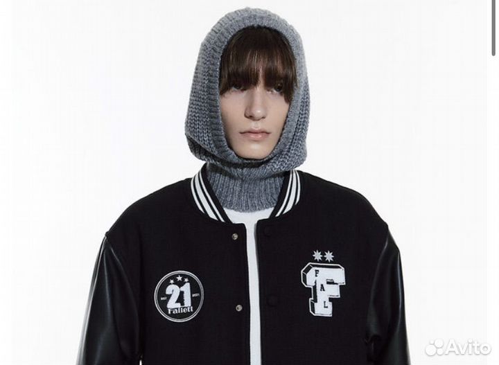 Черный капор