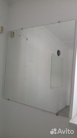 Зеркало настенное бу