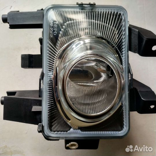 Противотуманные фары правая opel astra llll