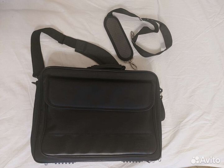 Аксессуары для ноутбука