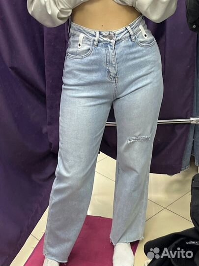 Джинсы женские