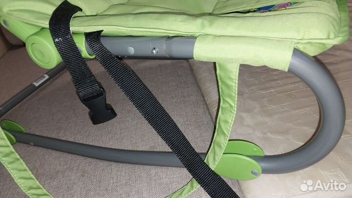 Шезлонг детский