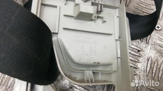 Ремень безопасности с пиропатроном сиденья передне