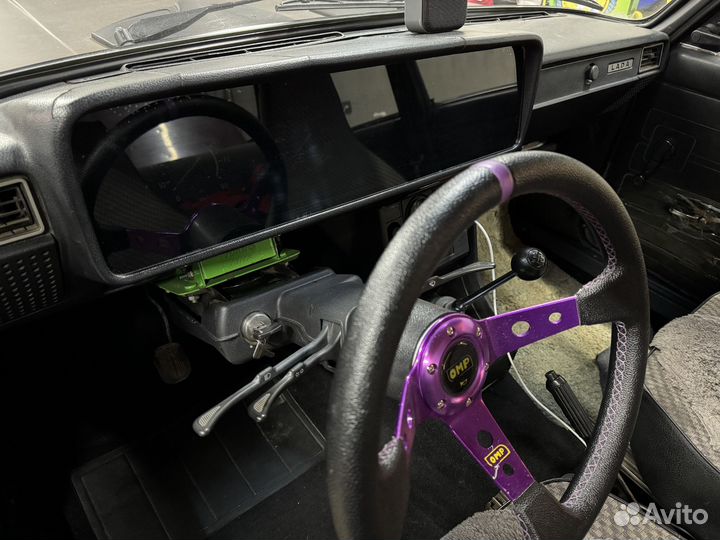 Тонированое стекло щитка приборов 2107-2104