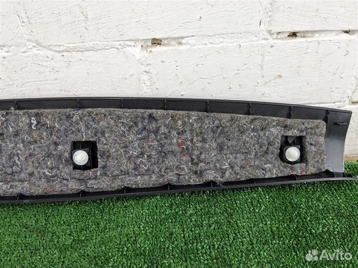 Обшивка крышки багажника Citroen C-Crosser 2007