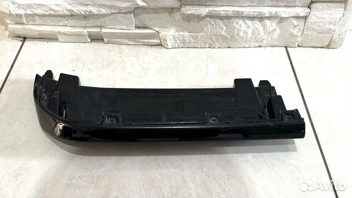 Заглушка бампера W463