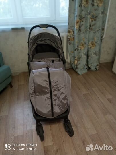 Прогулочная коляска keka