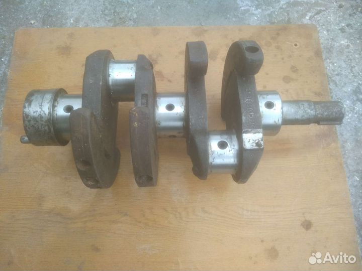 Коленвал т-16