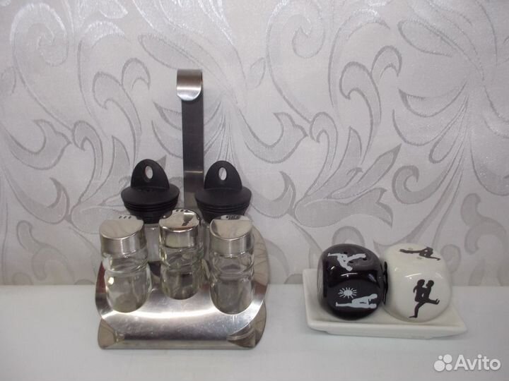 Подставки под яйца,ложки, солонки