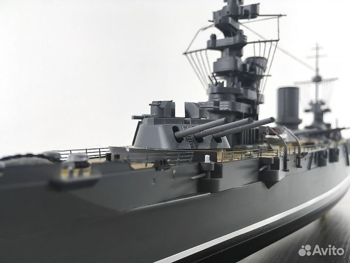 Модель корабля - линкор Севастополь