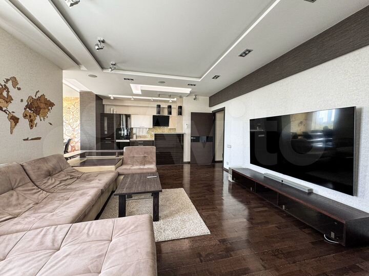 3-к. квартира, 95 м², 5/9 эт.