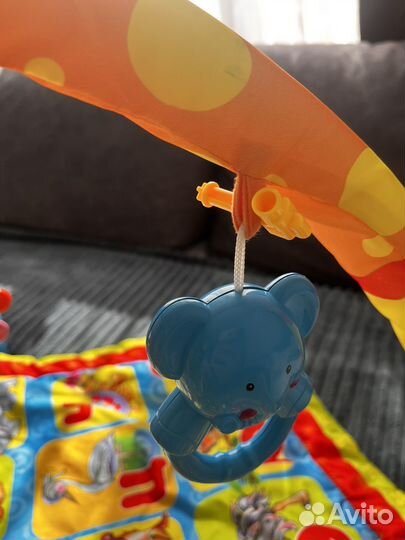 Развивающий коврик