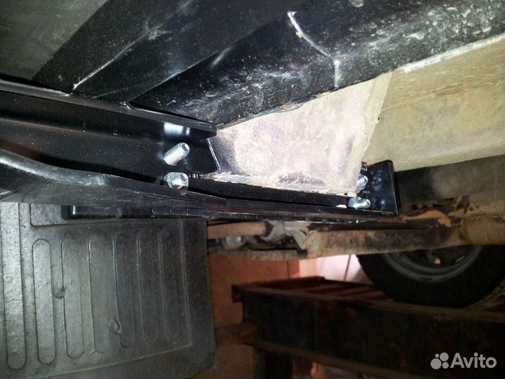 Пороги риф силовые ваз Нива