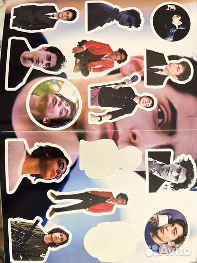 Aidan,значки,наклейки,фото