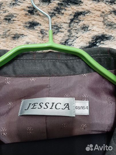 Брючный костюм женский