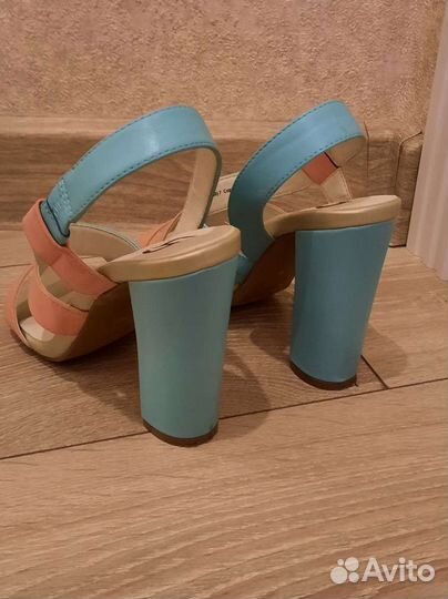 Обувь Туфли женские