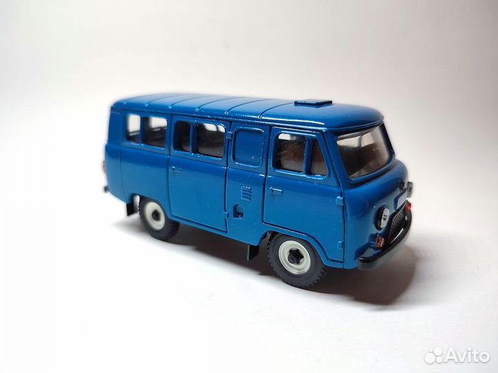 Модель УАЗ 3962 №01 буханка Агат Россия 1/43