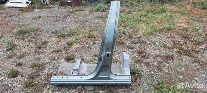 Порог левый Suzuki Sx4 GYB M16A 2013