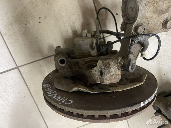 Шевролет лачети 04-13 Разбор Суппорт скоба