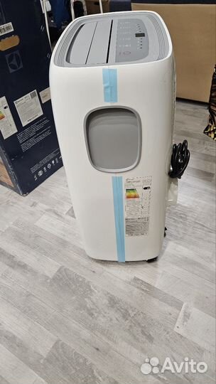 Мобильный кондиционер Electrolux eacm-11CL/N3