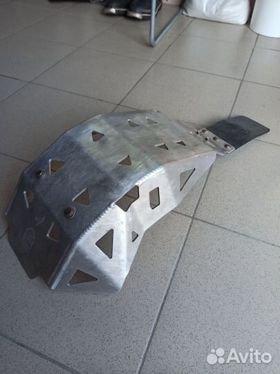 Защита картера двигателя Avantis Enduro Pro