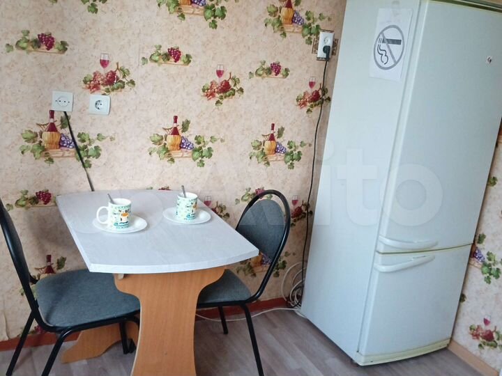 2-к. квартира, 54 м², 4/4 эт.