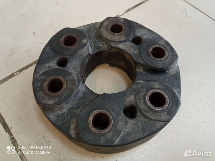 Эластичная муфта карданного вала BMW E32