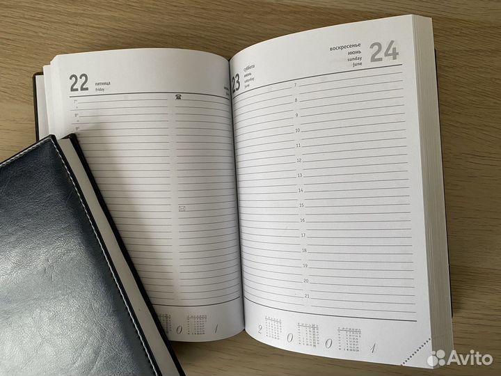 Ежедневники планинг визитница