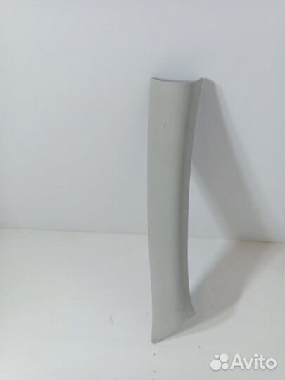 Обшивка стойки передняя правая Skoda Octavia BSE