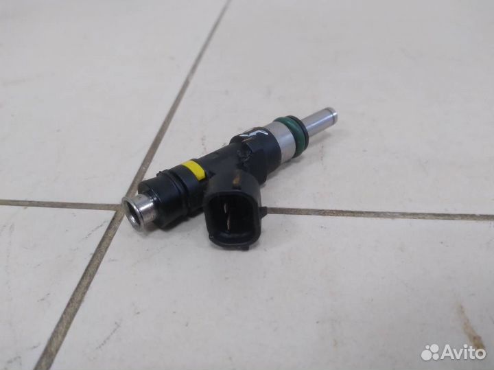 Форсунка инжекторная электрическая Mitsubishi Outl