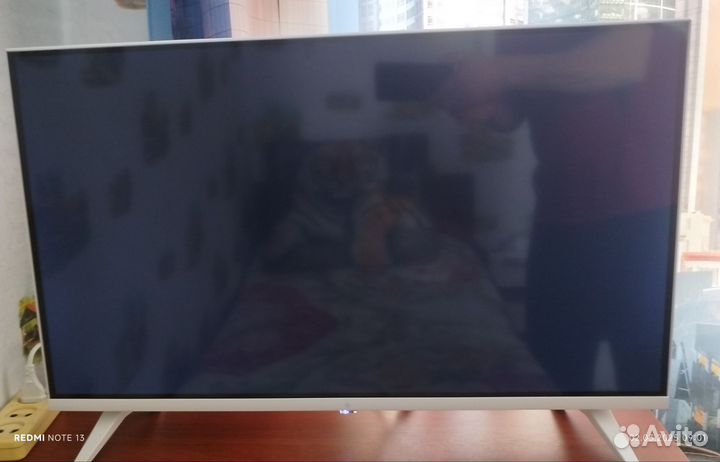 LED телевизор dexp